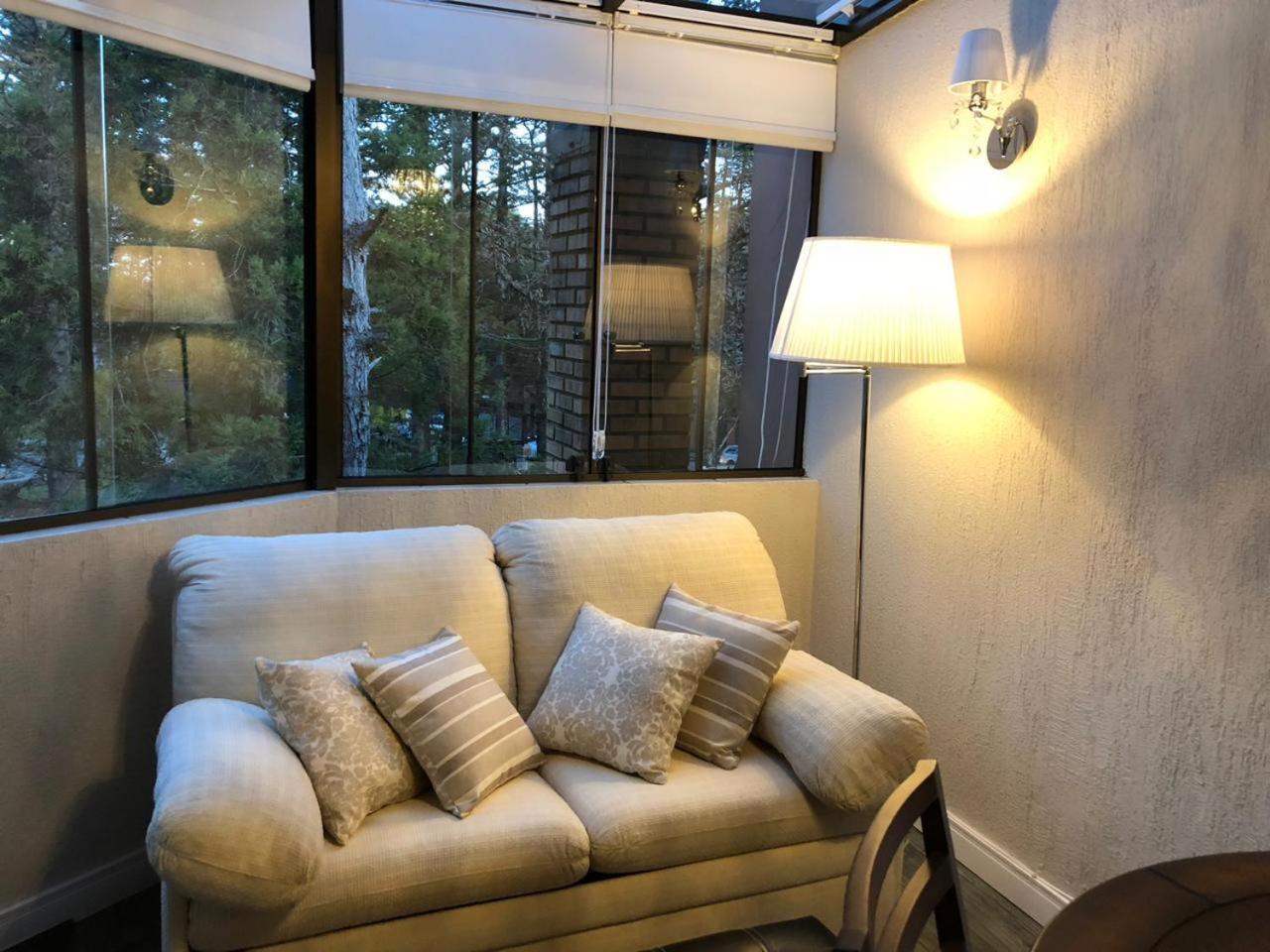 Aconchegate No Centro De Gramado. Apartamento